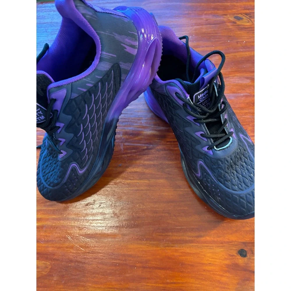 Qlusity Clotm Black and Purple Air Cushion Athletic Sneakers Trainers Size 40